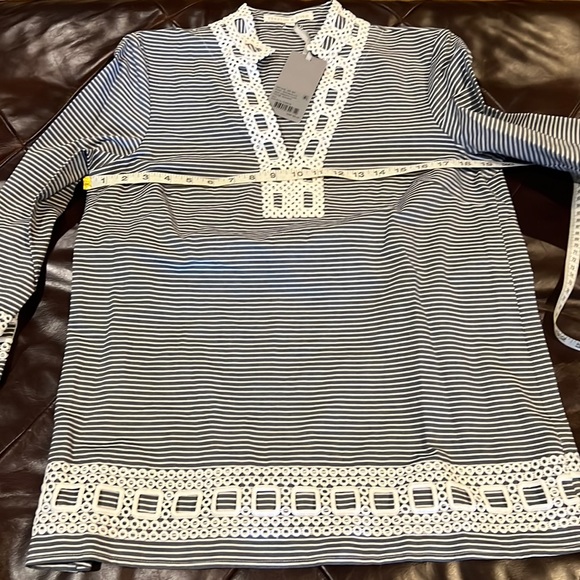 Preston & York Tunic - Picture 2 of 8